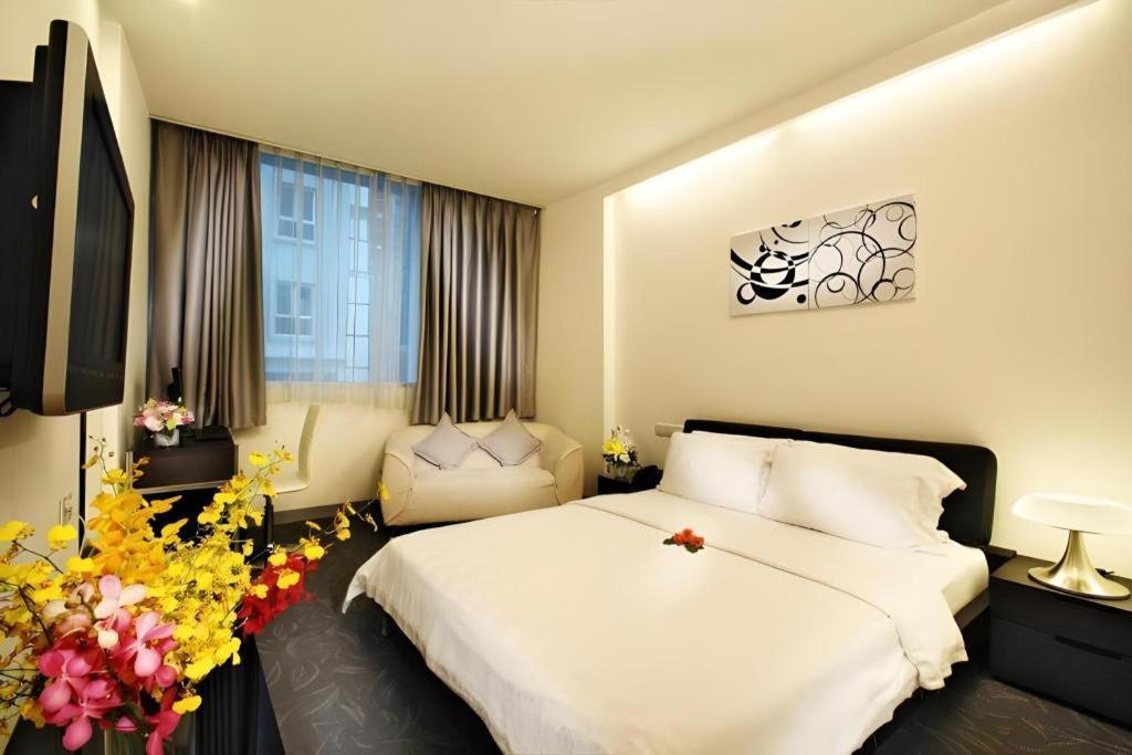 The White 8a Thai Lung Ho Chi Minh City